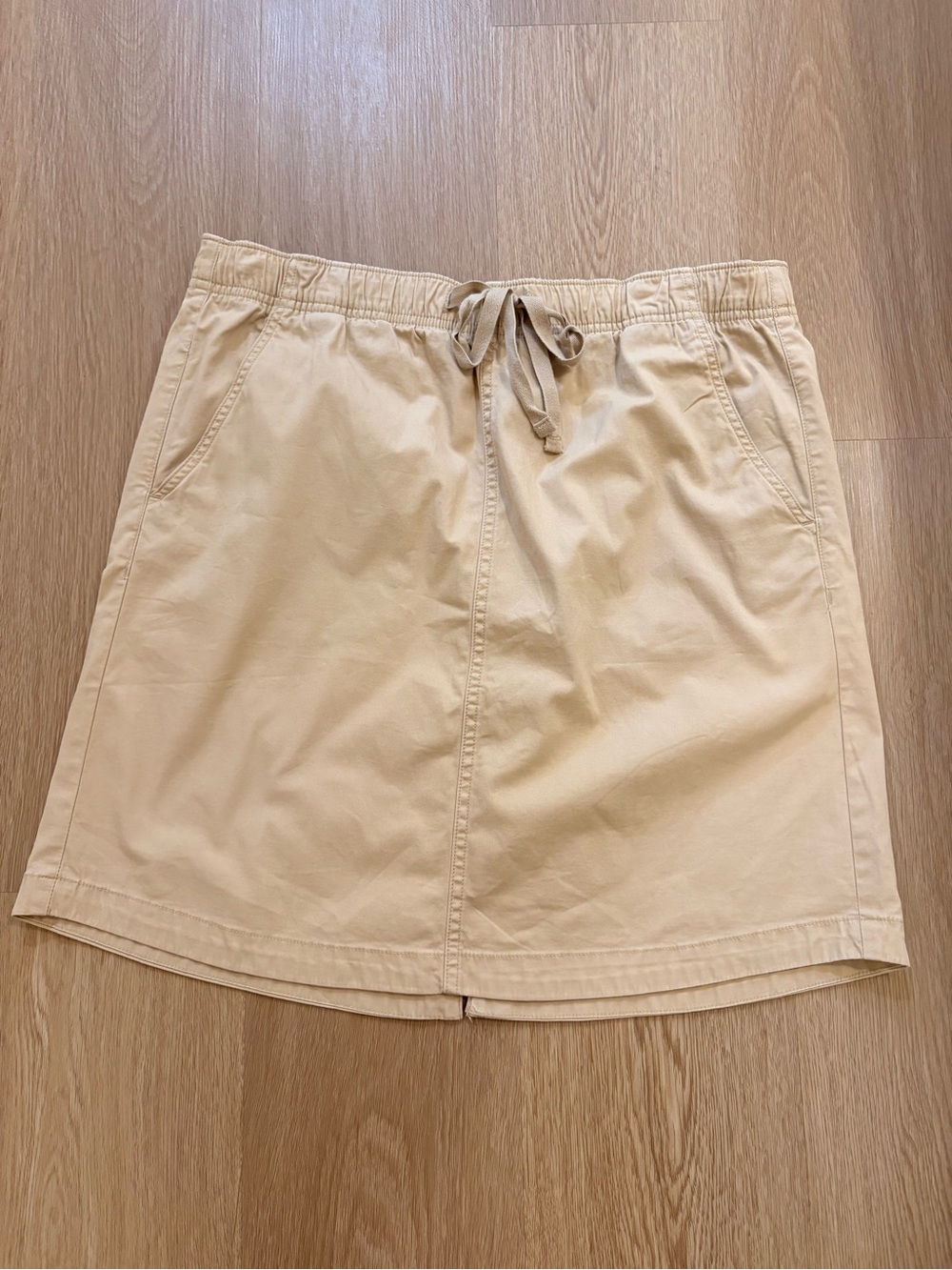 L.L.Bean “Favorite Fit”  Drawstring Khaki Skirt